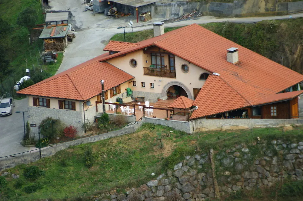 Country house Agroturismo Ordaola Guest House Alonsotegi Spain